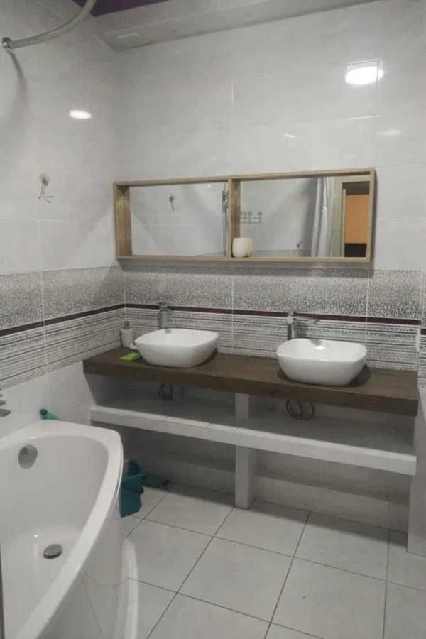 2-Room Apartment in Central District of Dnipro, Khersonska Street