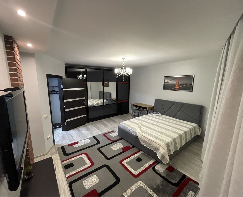 Modern 1-Bedroom Apartment in City Center with Heating