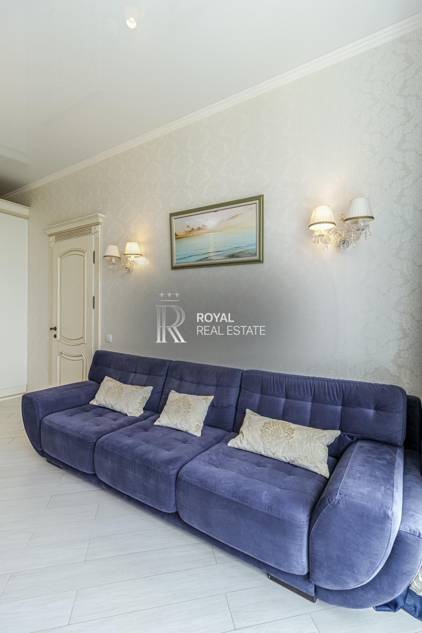 Luxurious 3-Room Apartment in River Stone Complex with Premium Features