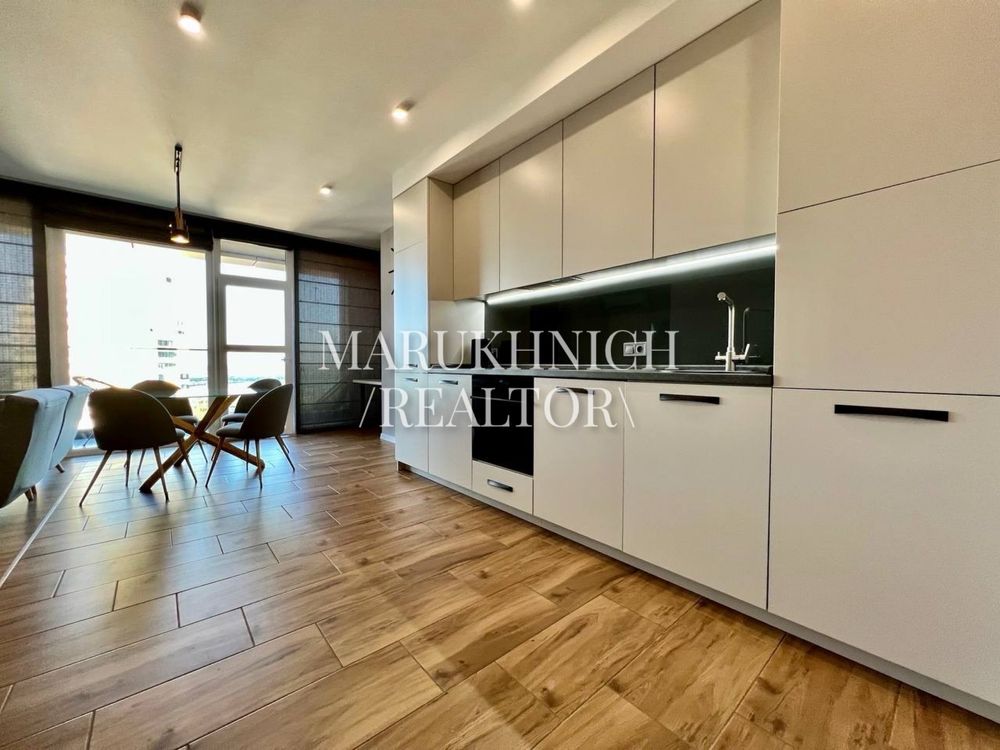 1-Bedroom Apartment in Novodvoryansky Complex near Shevchenko Park