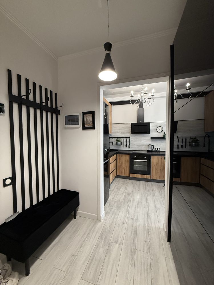 2-Room Apartment in Novaya Angliya Complex, Goloseyevsky District
