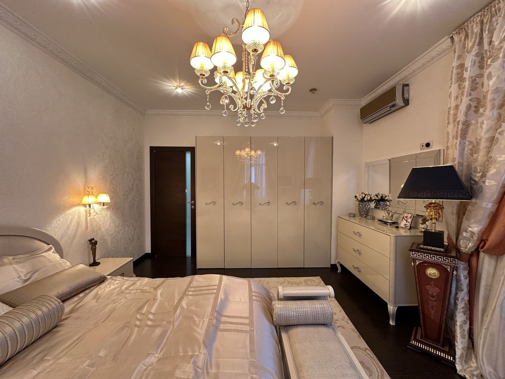 Modern Apartment near Victory Park with Sea View