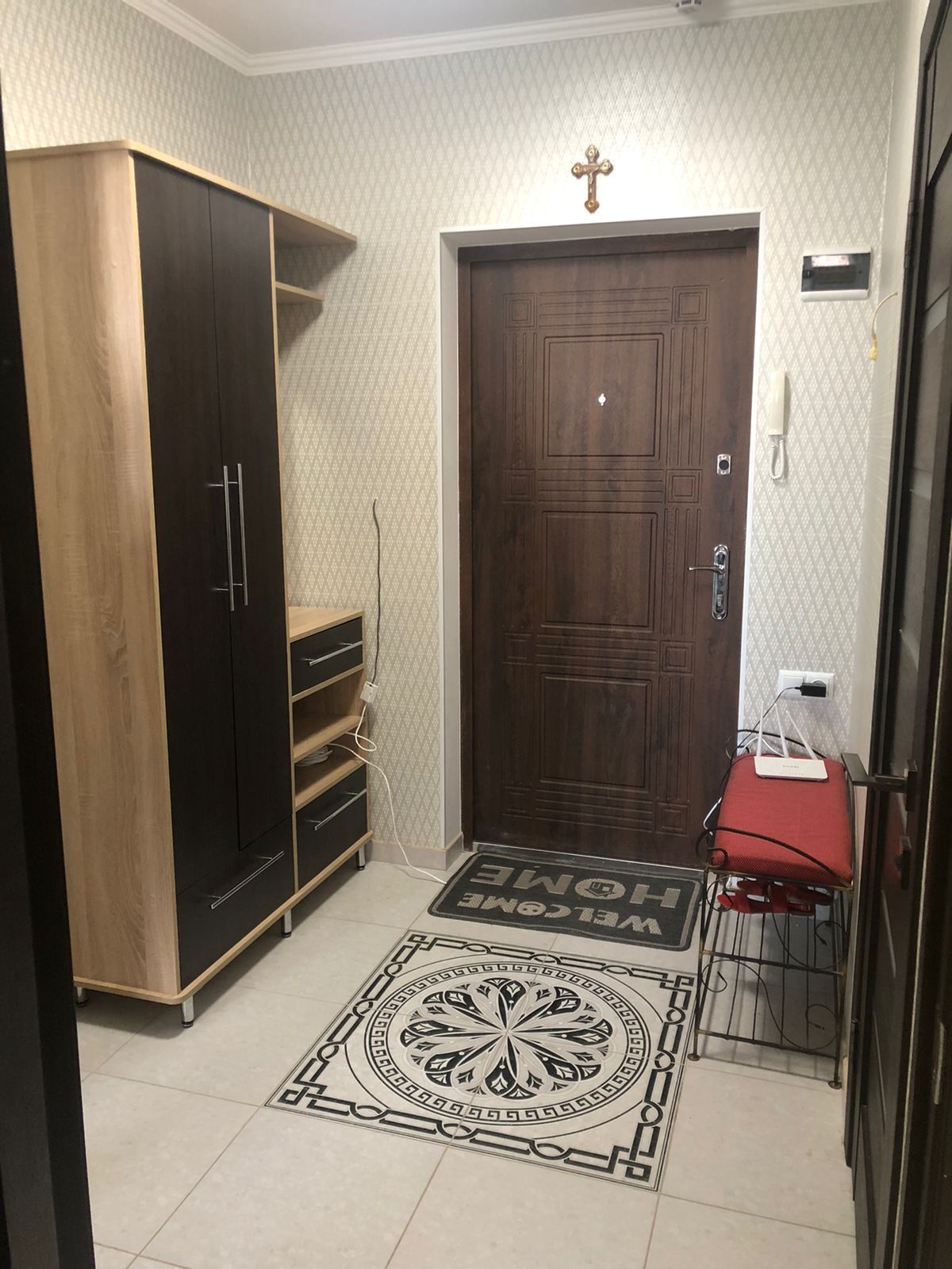 Modern 1-Bedroom Apartment in New Complex