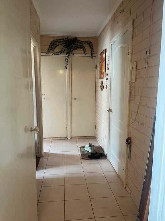 2-bedroom apartment in Obolon district, near Pryrychna Street