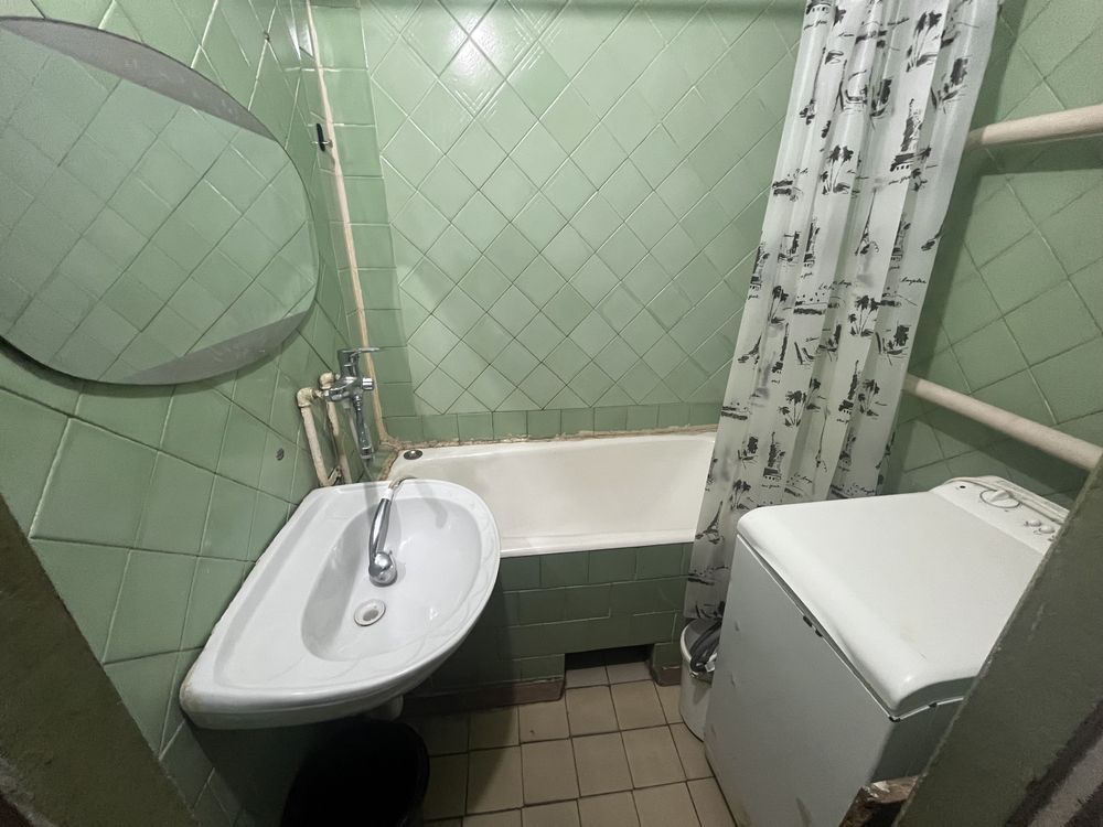 Modern 1-Bedroom Apartment in Kosmonavtiv Central Area
