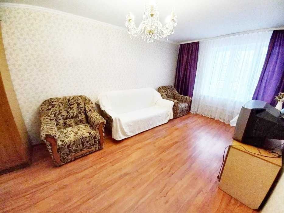 Modern 1-Bedroom Apartment Near Metro with Euro Renovation