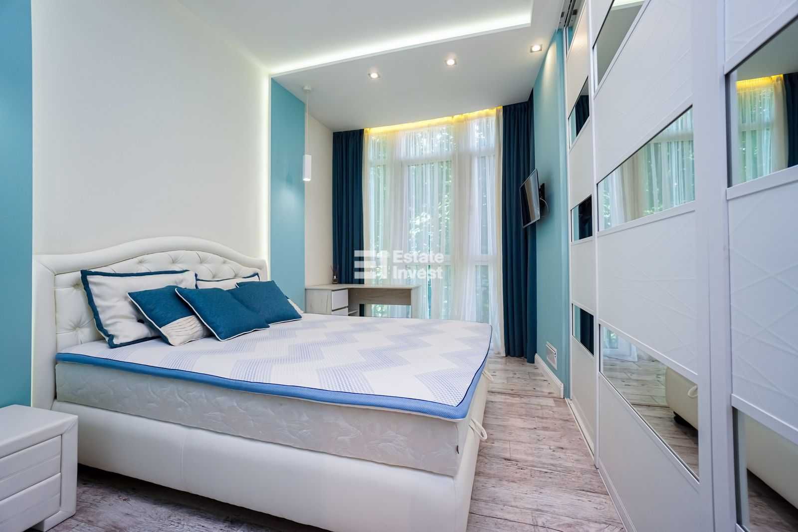 One-bedroom apartment in Posolskyi Complex with studio kitchen