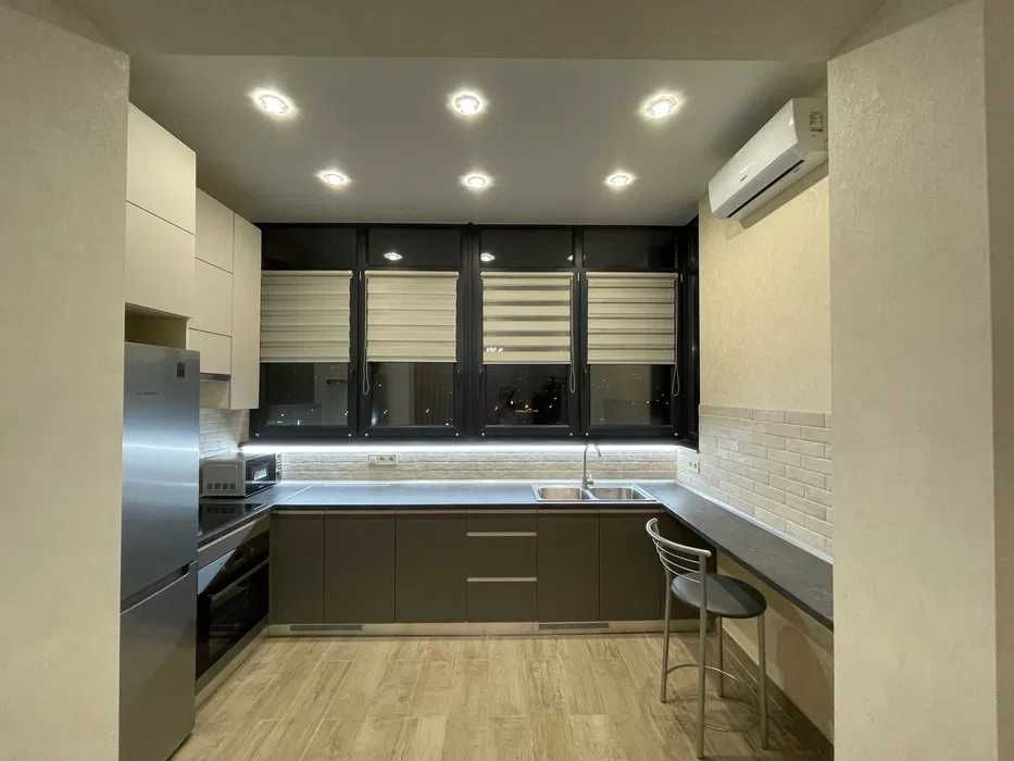 2-Room Apartment in Infinity Complex with City View