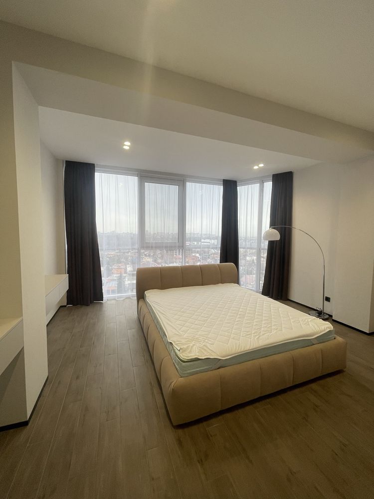 3-Room Apartment in Rybinsky Complex with Designer Renovation