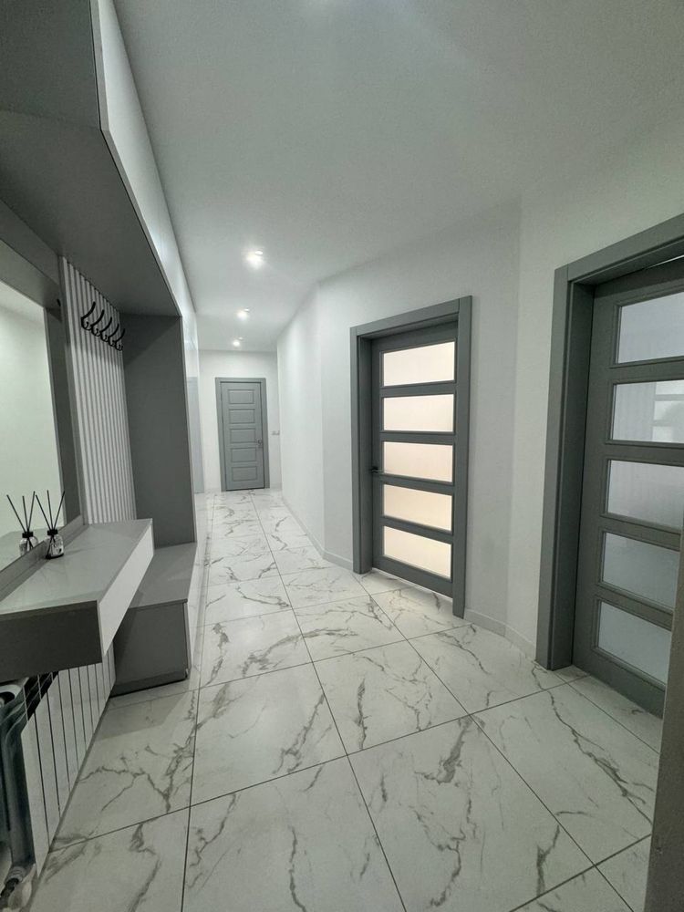 2-Room Apartment with Individual Heating on Zaliznychna Street