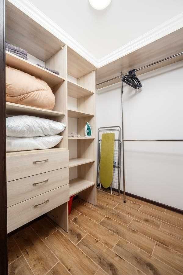 Spacious 1-Bedroom Apartment in Avalon Complex, Chornovovla Avenue