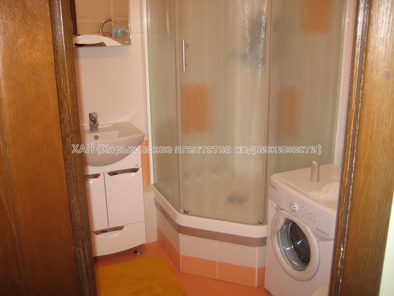 2-Room Apartment near Canopy Road, close to Botanical Garden Metro