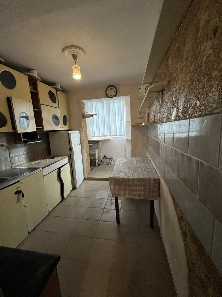 1-Bedroom Apartment with Individual Heating near I. Khrestytelia Street