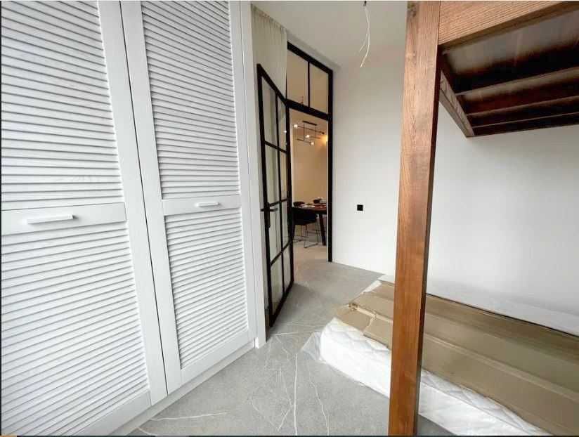 Two-bedroom apartment with terrace in Prostranstvo complex