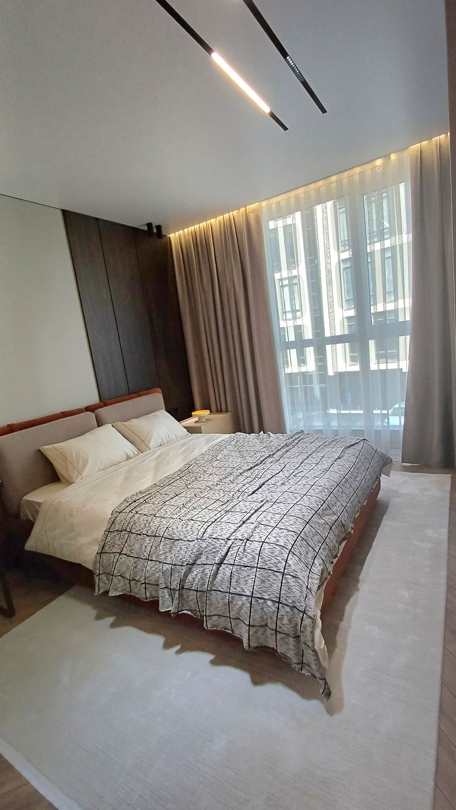 Elegant Designer Apartment in Parus Premium New Building