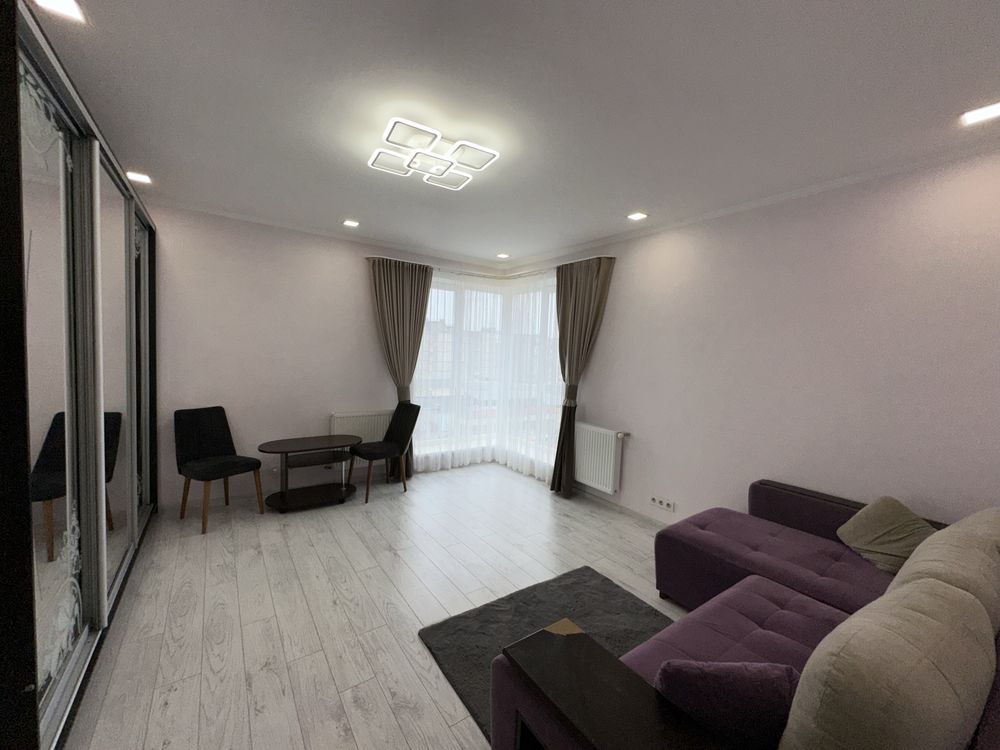 Spacious Apartment with Modern Design and Full Amenities