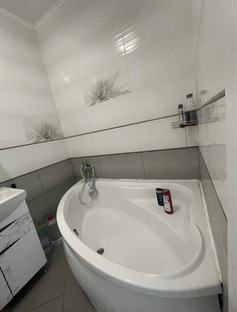 1.5-room apartment in new building near Bozdosh Park