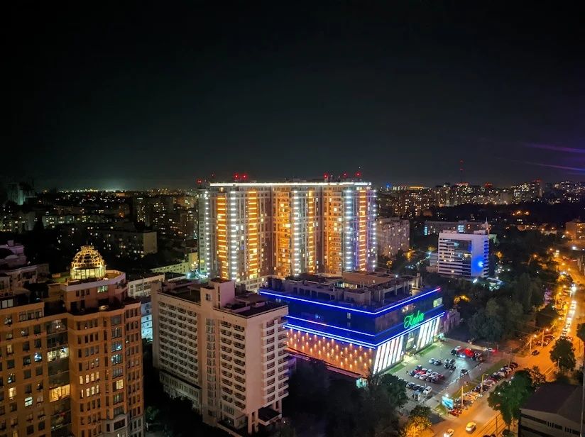 Spacious 67m2 Apartment with Sea View and Modern Amenities