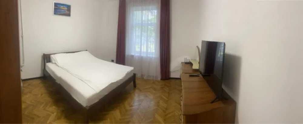 1-Room Apartment on O. Stepanivny Street, Fully Furnished