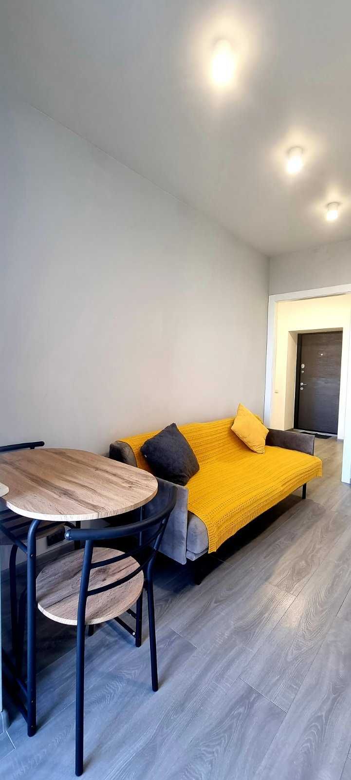 Modern 1-Bedroom Apartment with Walk-in Closet