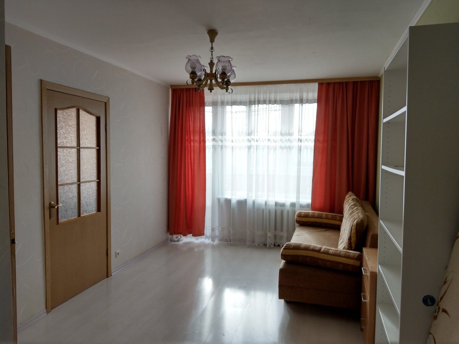 Cozy One-Bedroom Apartment Near Darnitsa Square