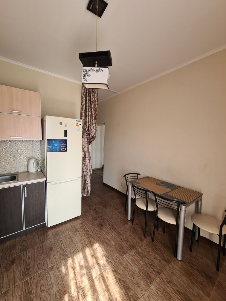 2-Level Apartment Near Epicenter, with Balcony and Autonomous Gas Heating