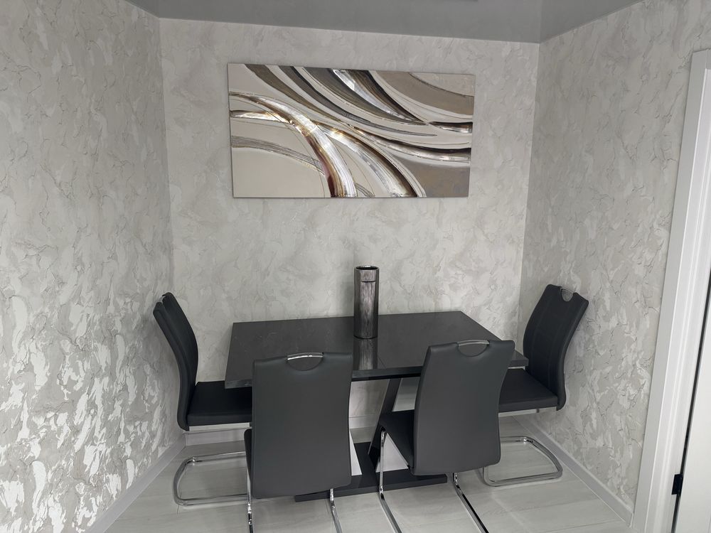 Modern Apartment in Mukachevo - Central Location, River View