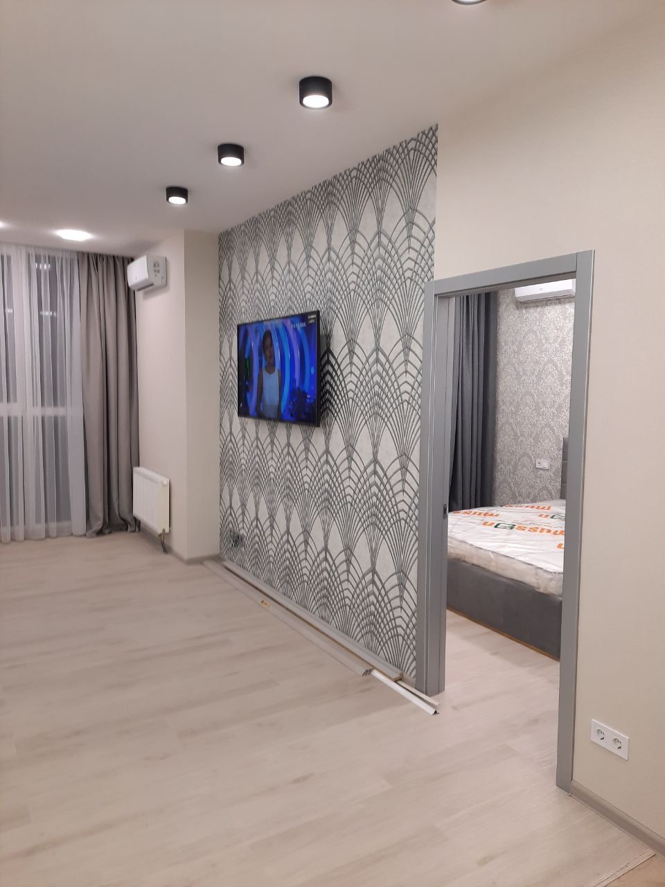 Modern 2-Bedroom Business Class Apartment with Security