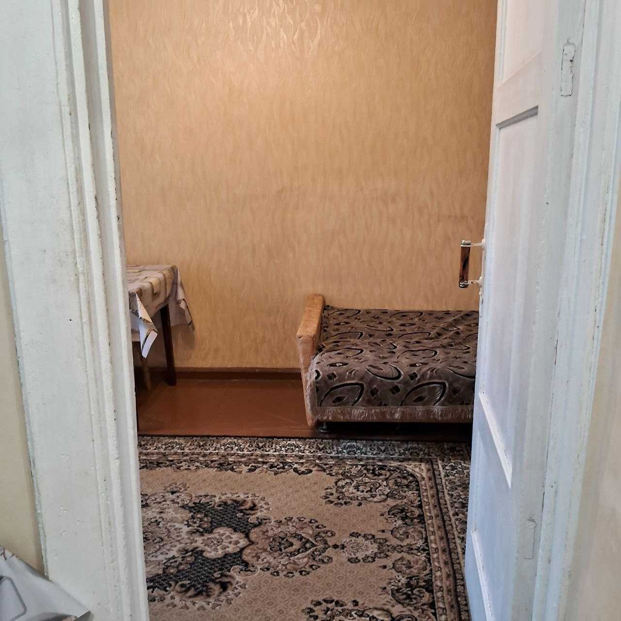 1-room apartment in private sector in Kotsyubynske