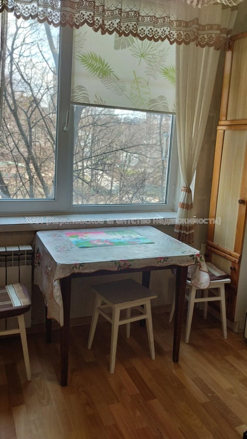 Cozy 1-Bedroom Apartment Near Metro with Appliances