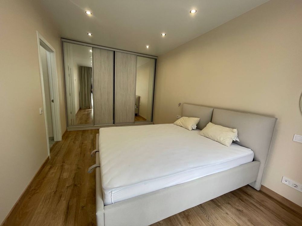 1-Room Stylish Apartment in New Building with Balcony