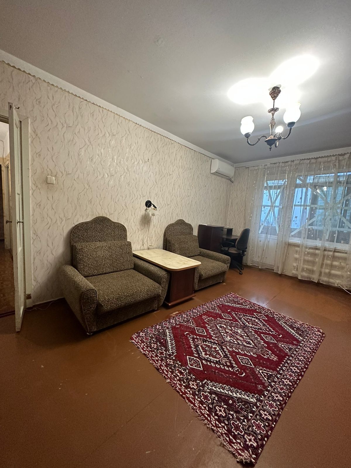 Modern 2-Bedroom Apartment with AC and Appliances