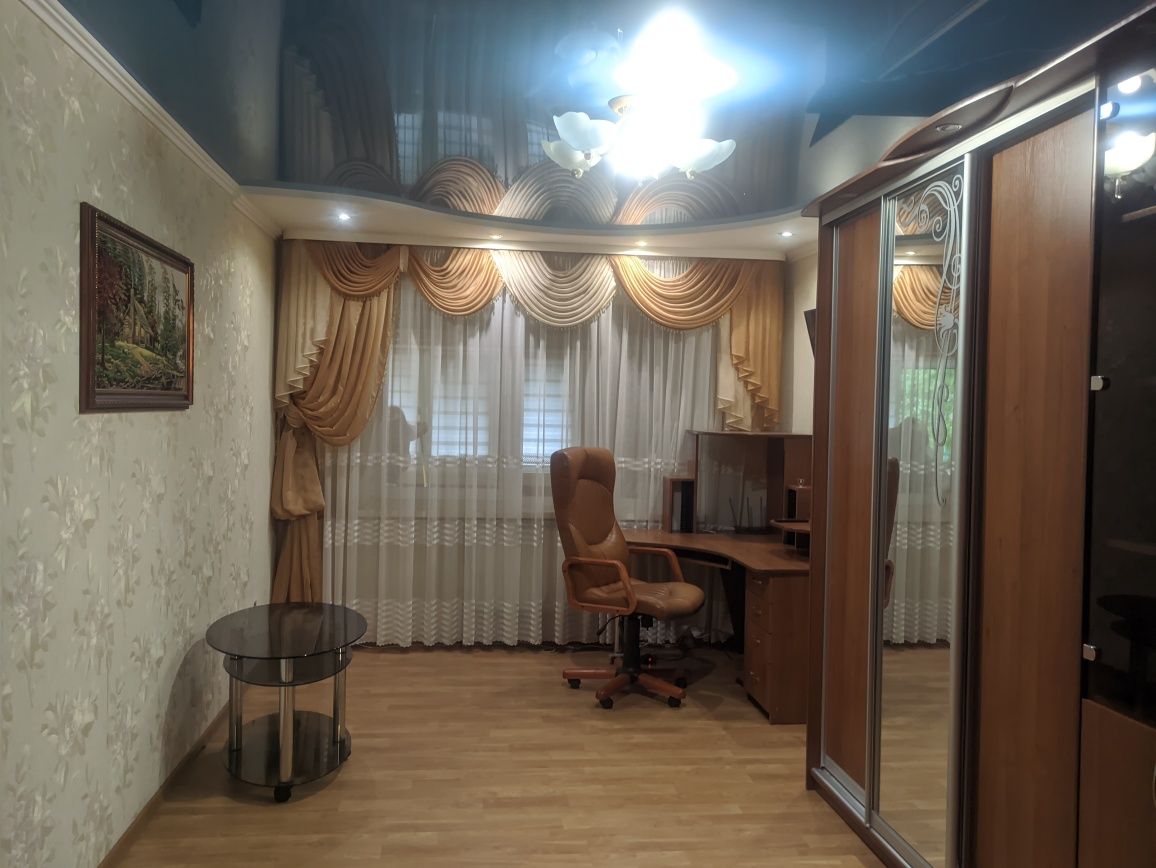 Квартира з автономним опаленням на Максима Шимка