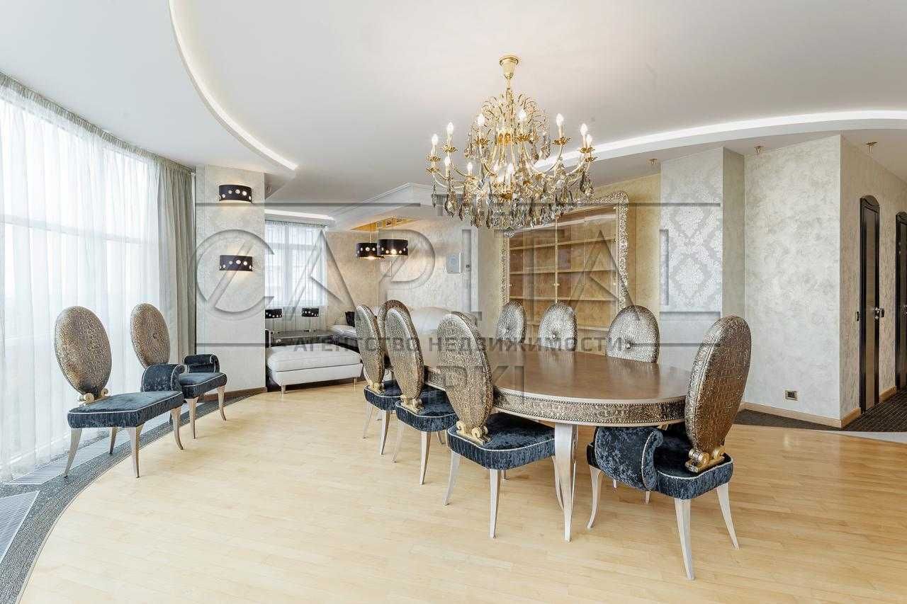 Luxurious 6-Room Apartment with Botanical Garden View