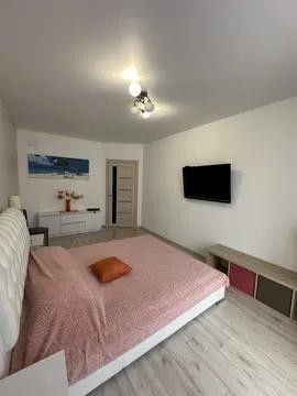 City Center Apartment - Comfortable Living Space