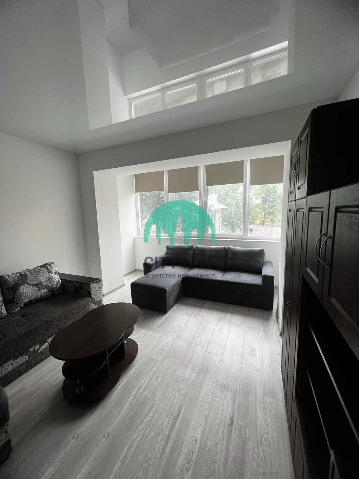 Spacious 2-Room Apartment on Garbarska Street, Convenient Location