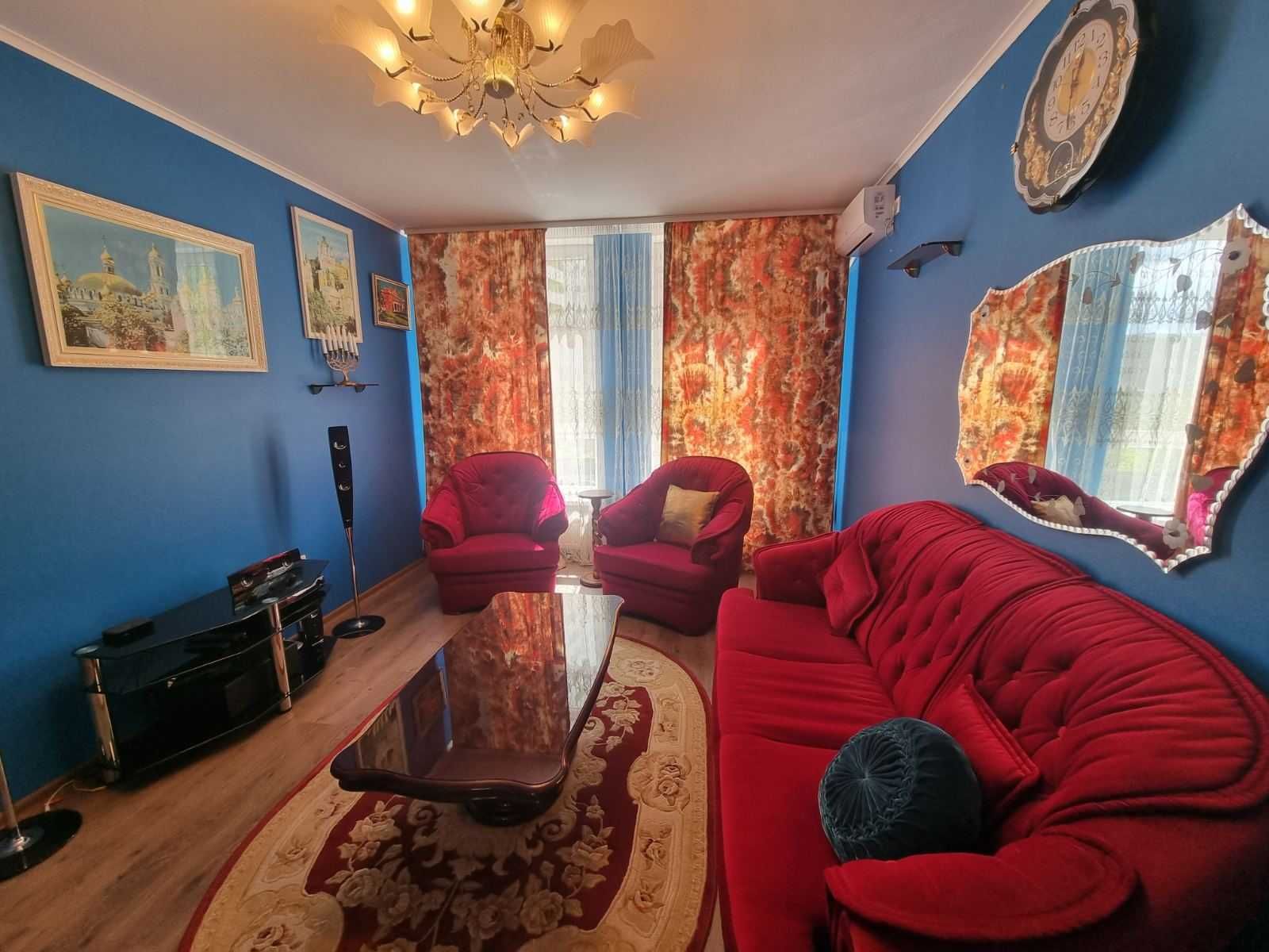 2-Room Separate Apartment at Beresteiskyi Avenue, Nyvky-Park Complex