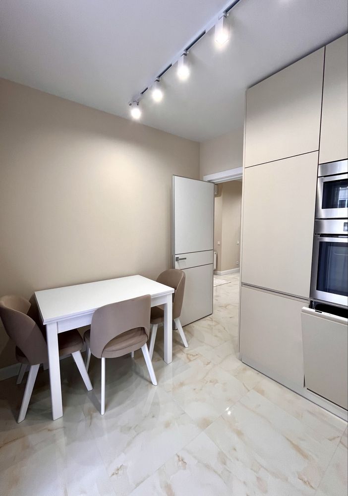 1-Bedroom Apartment in New Building, Designer Renovation, Prime Location