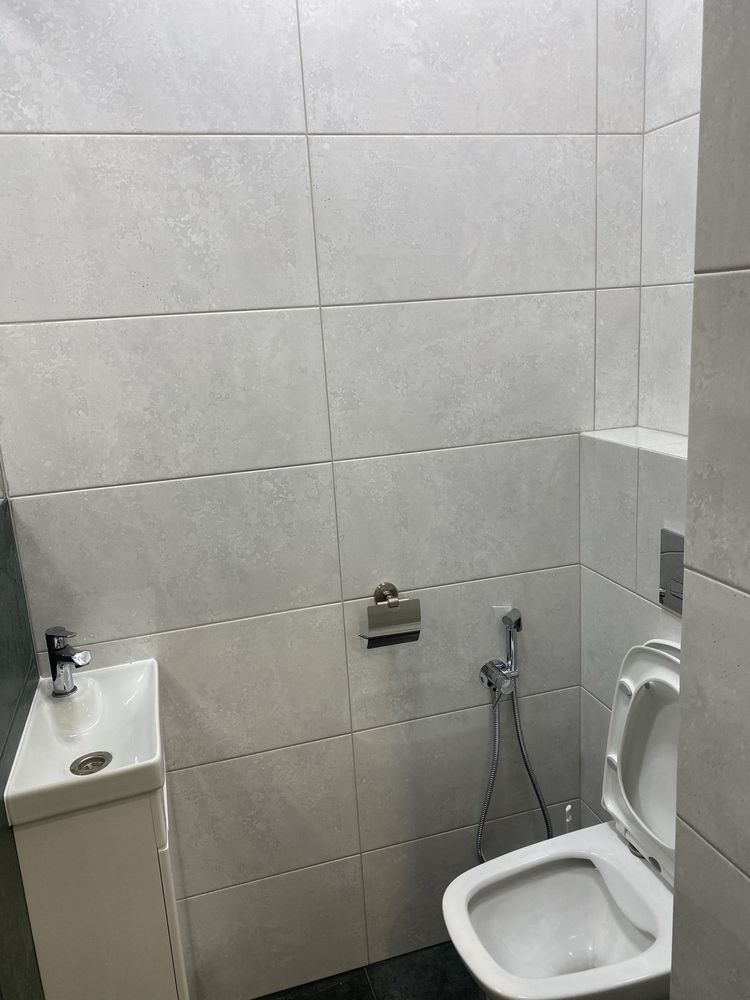 Modern 2-Bedroom Apartment in New Building