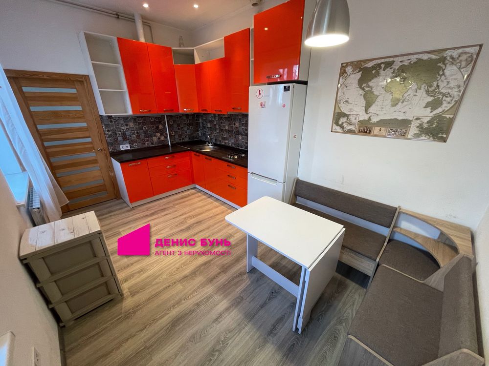 1-Room Apartment on Spaska Street near Nagorny Shopping Center