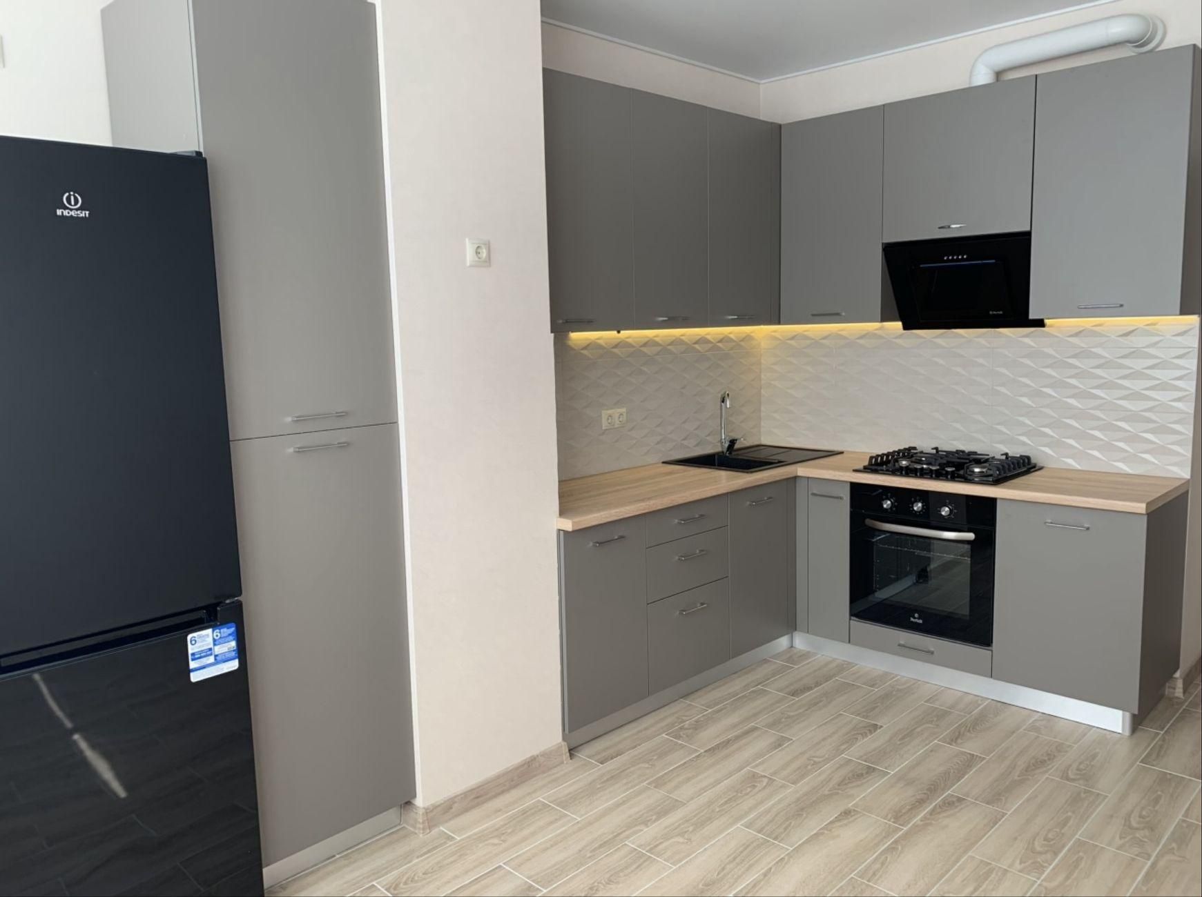 Modern 1-bedroom apartment in Park Land Complex, Holosiivskyi District