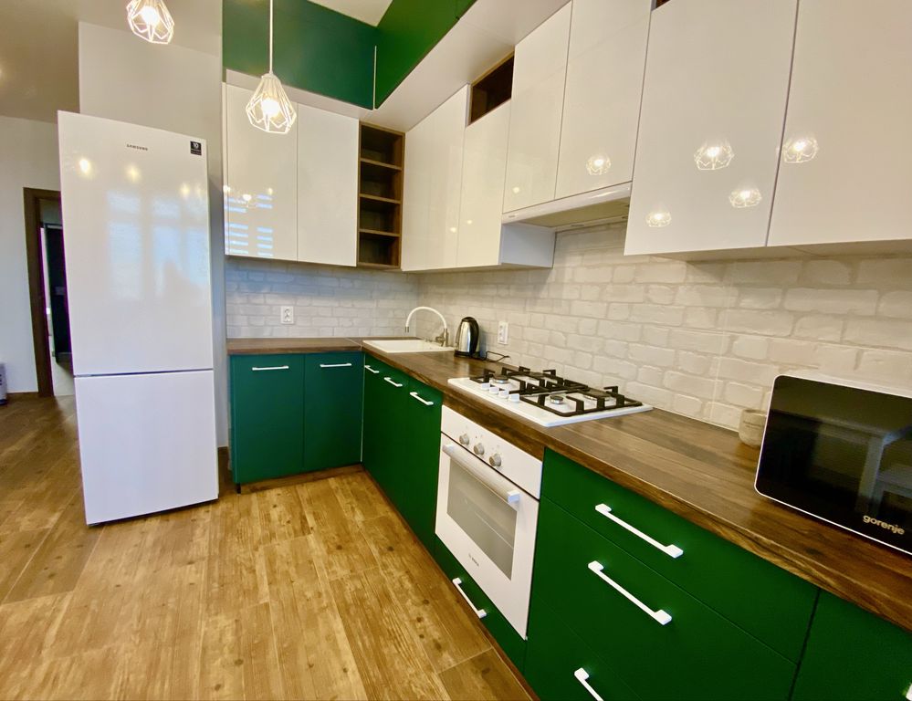 Modern Two-Bedroom Apartment with Gas Heating