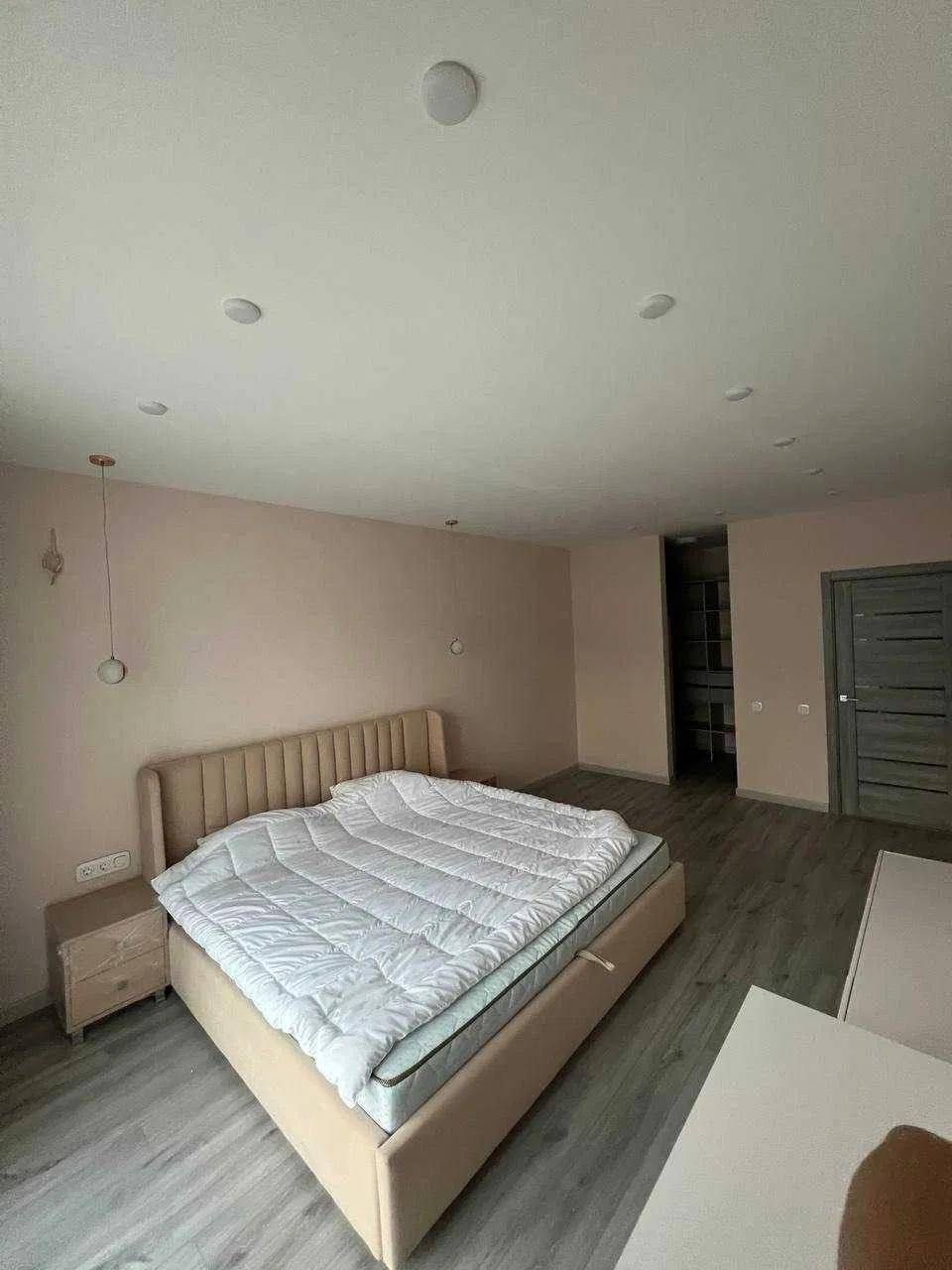 1-Bedroom Apartment in America Residential Complex