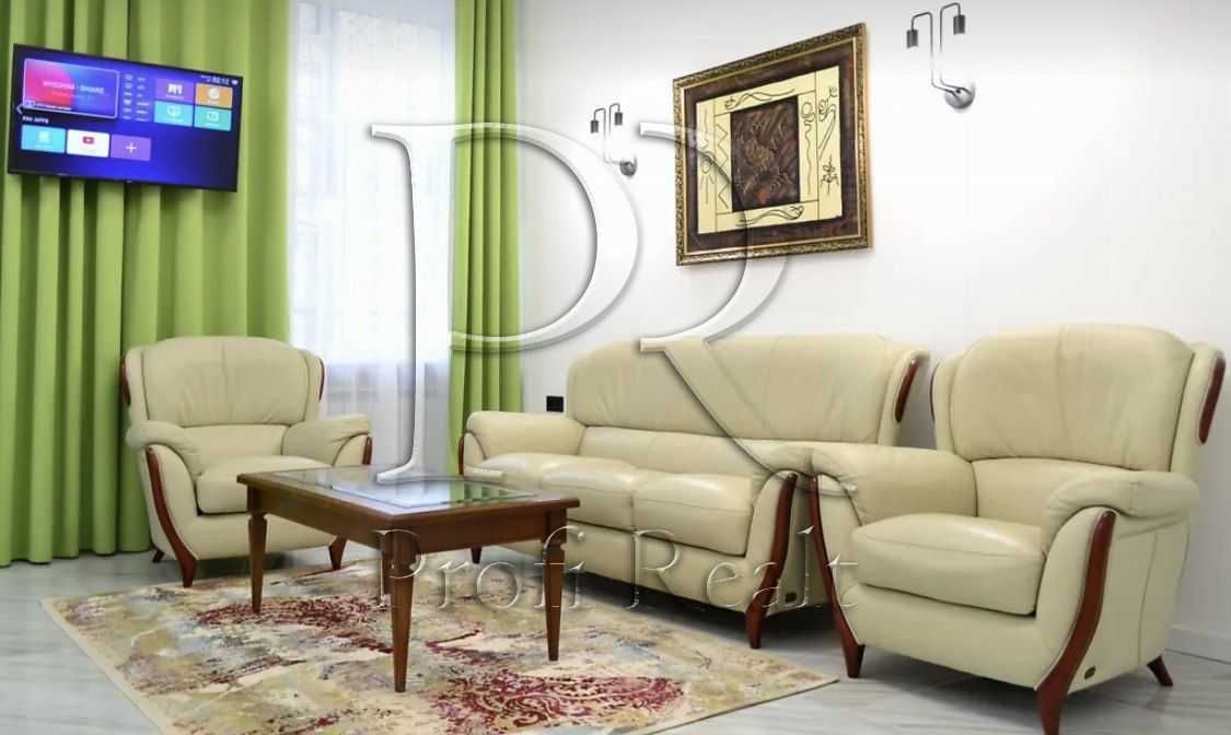 Cozy Apartment in Podil Historic District with Modern Amenities