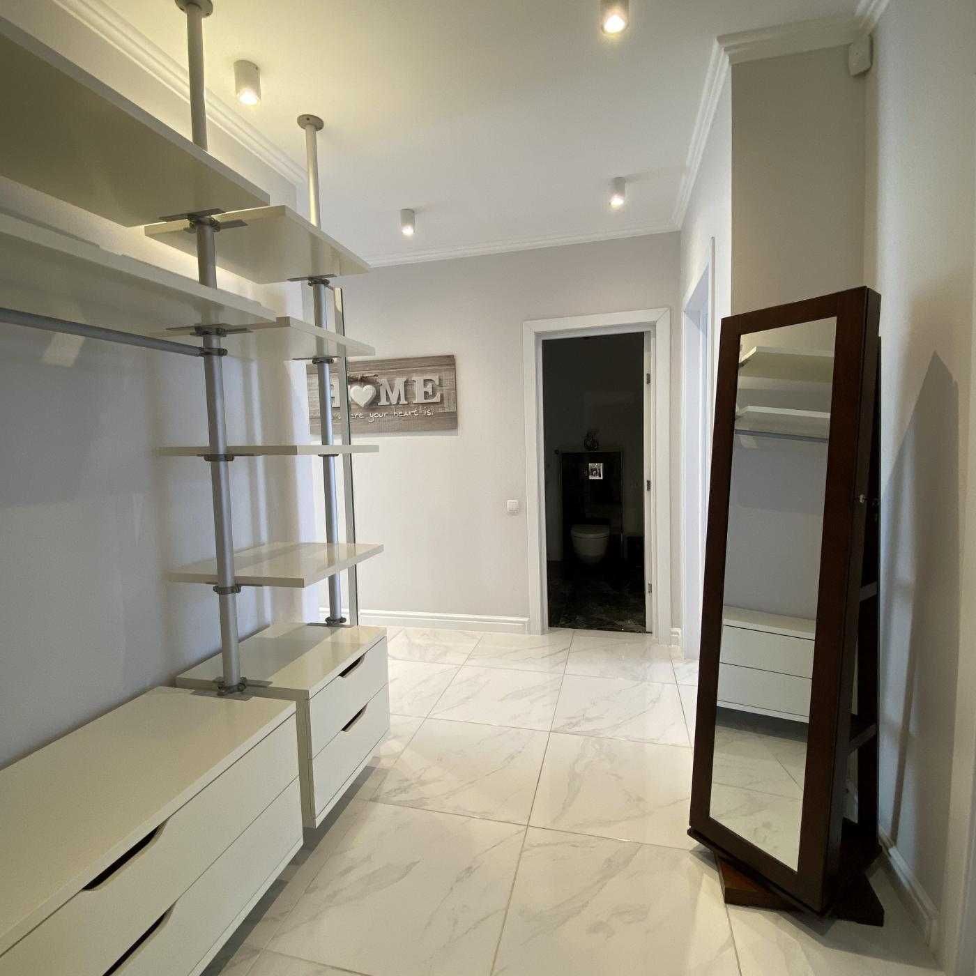 2-Room Apartment on Shevchenko-Zaliznychna Street