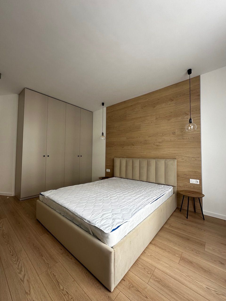 Spacious 2-Bedroom Apartment in Parус City Complex