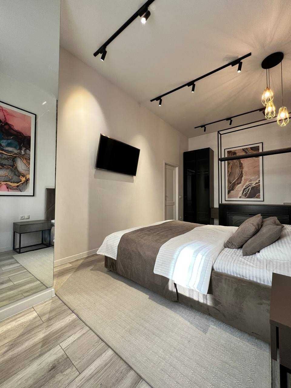 Stylish 2-Bedroom Apartment in Downtown Lviv