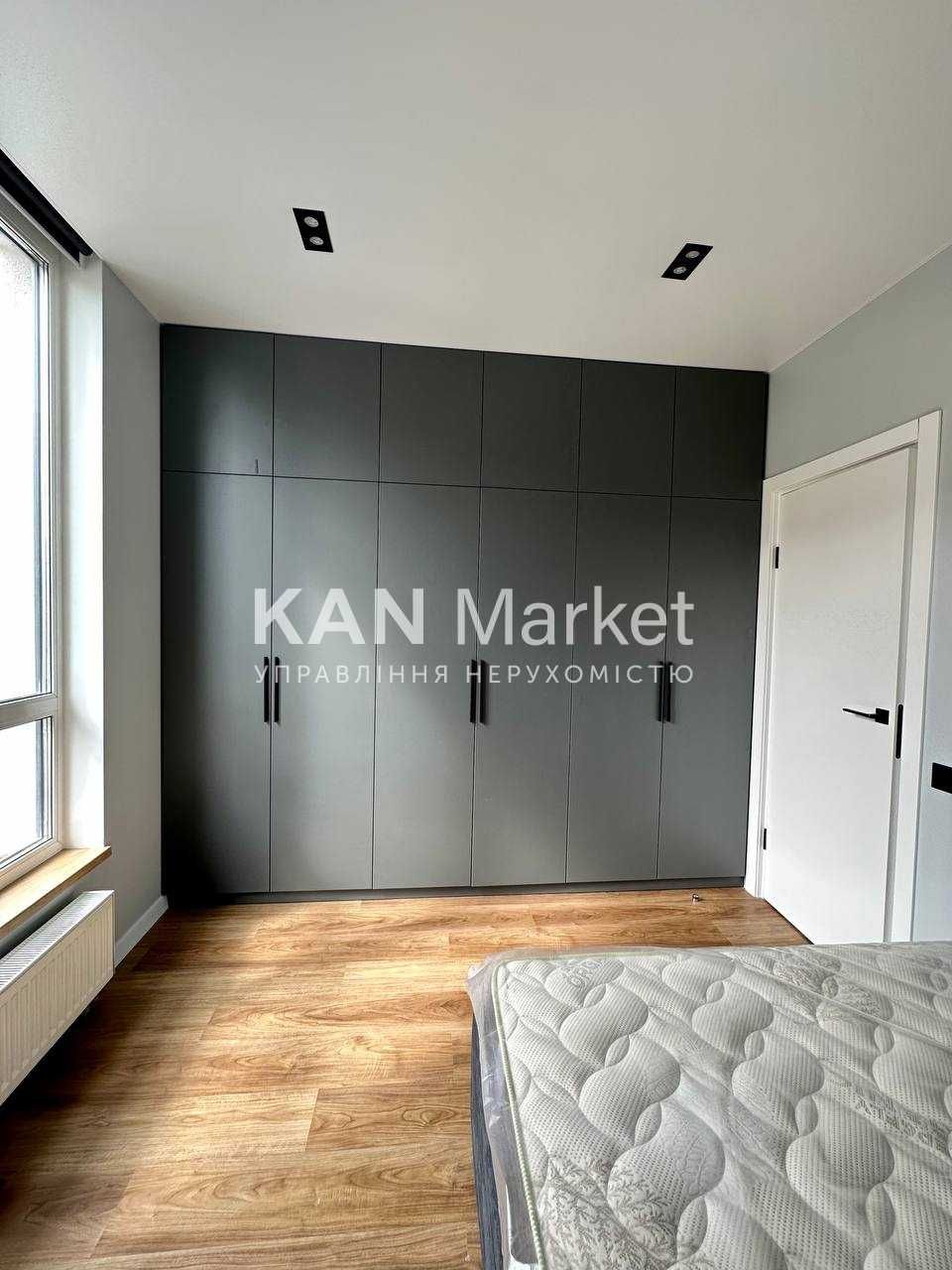 Modern 1-bedroom apartment in Faina Town complex with designer renovation