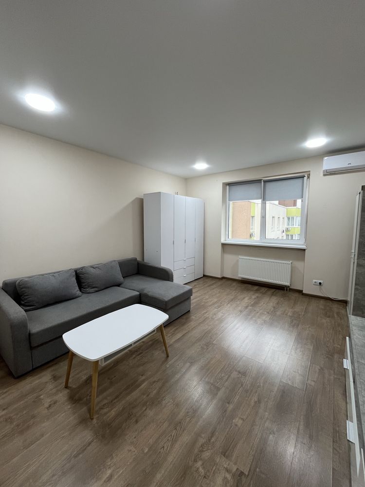 2-Room Apartment in Sofiivskyi Quarter with Separate Kitchen