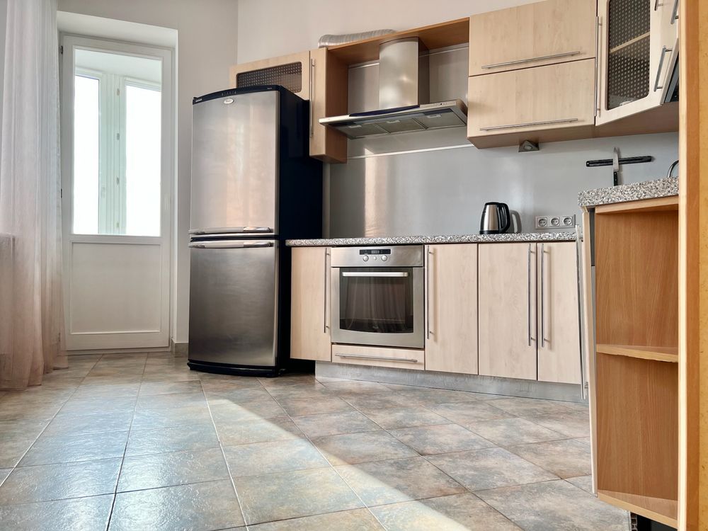 3-Room Apartment in Oasis Complex, Obolon Embankment